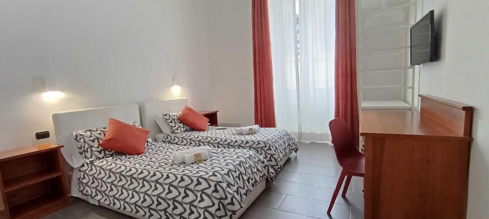 Hotel Ciao Roma Esterno foto