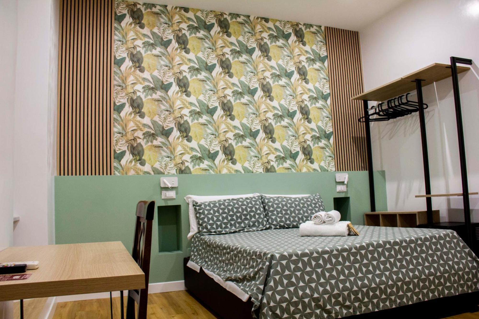 Hotel Ciao Roma Esterno foto
