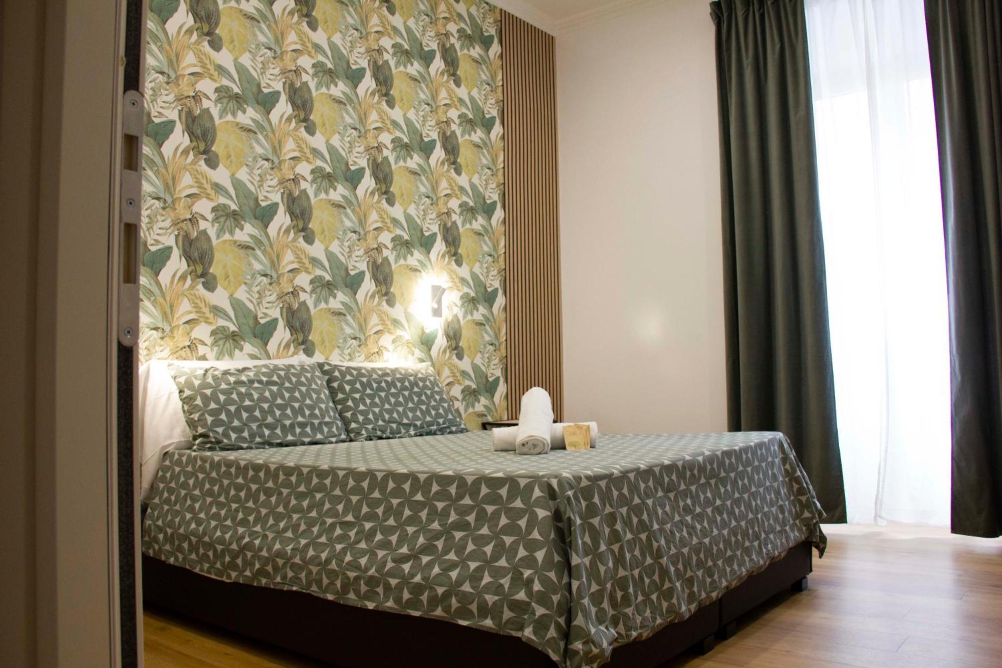 Hotel Ciao Roma Esterno foto